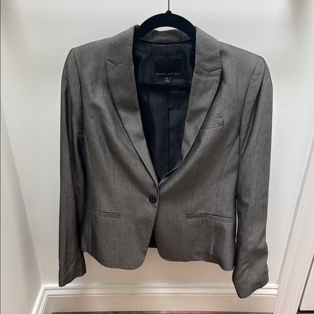Banana Republic Gray Women's Blazer Suit Jacket size 4